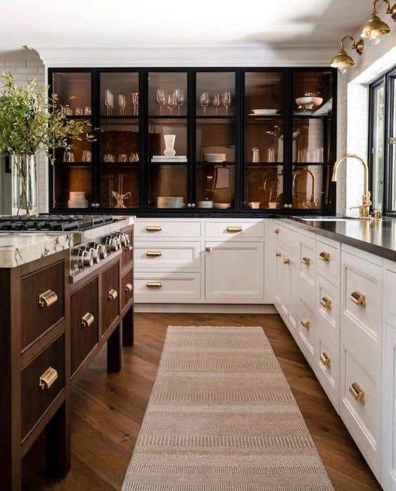 mixed wood kitchen finishes