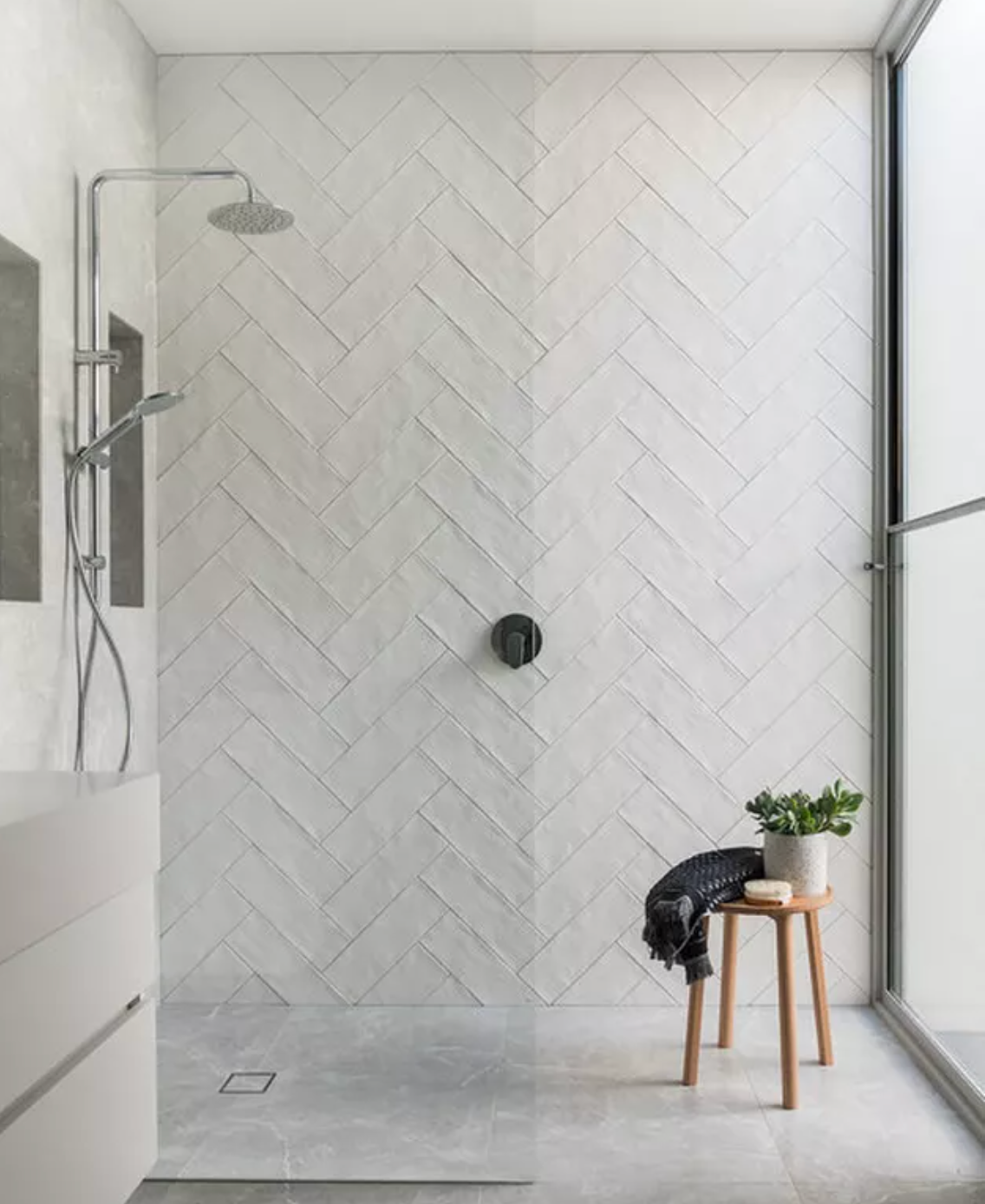trendy shower tile options
