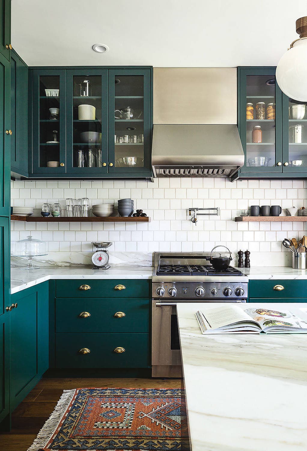 Green Kitchen Cabinets – A Guide To The Latest Kitchen Trend Green Kitchen Cabinets – A Guide To The Latest Kitchen Trend