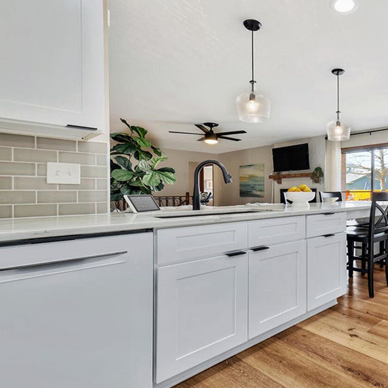 Pantry and Oven Cabinets 