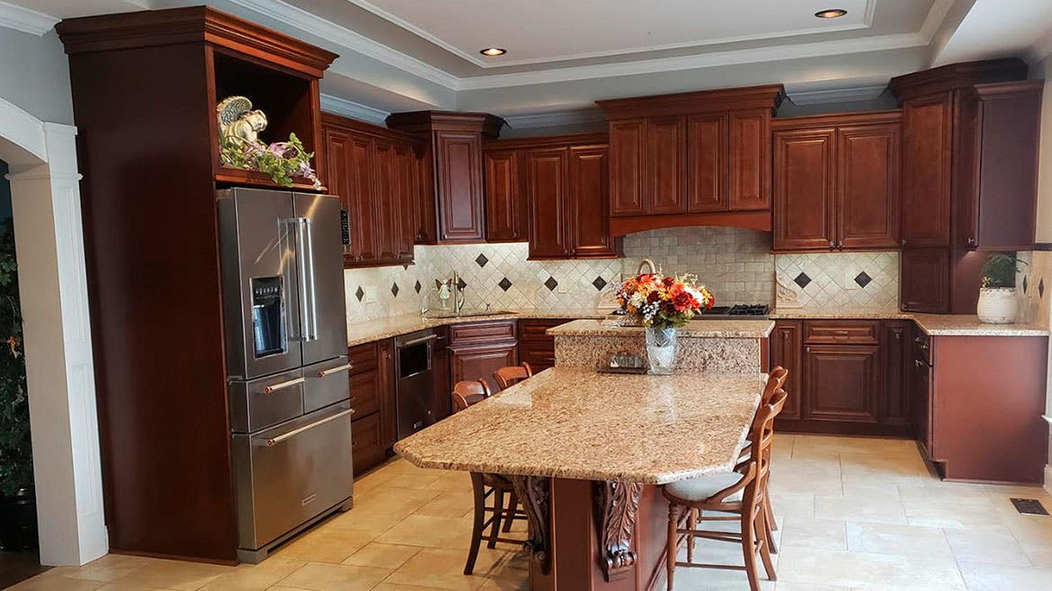 Charleston Cherry Kitchen Cabinets