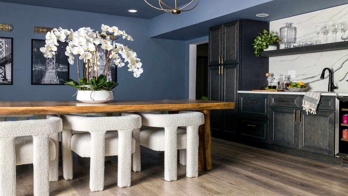 Pantry and Oven Cabinets 