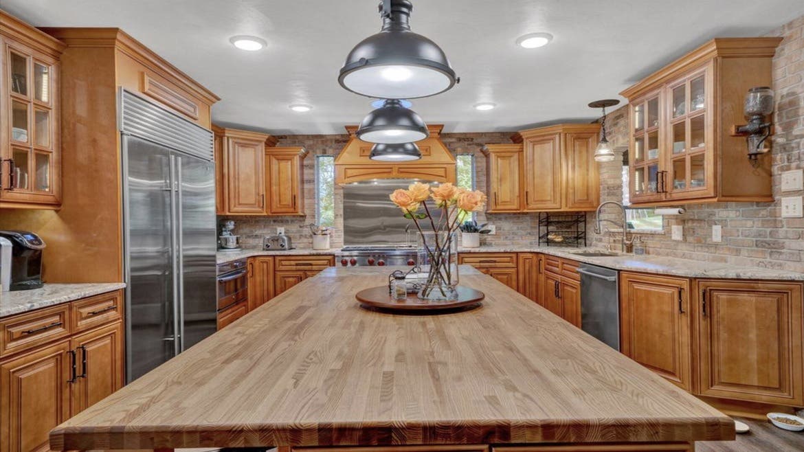 Pantry and Oven Cabinets 