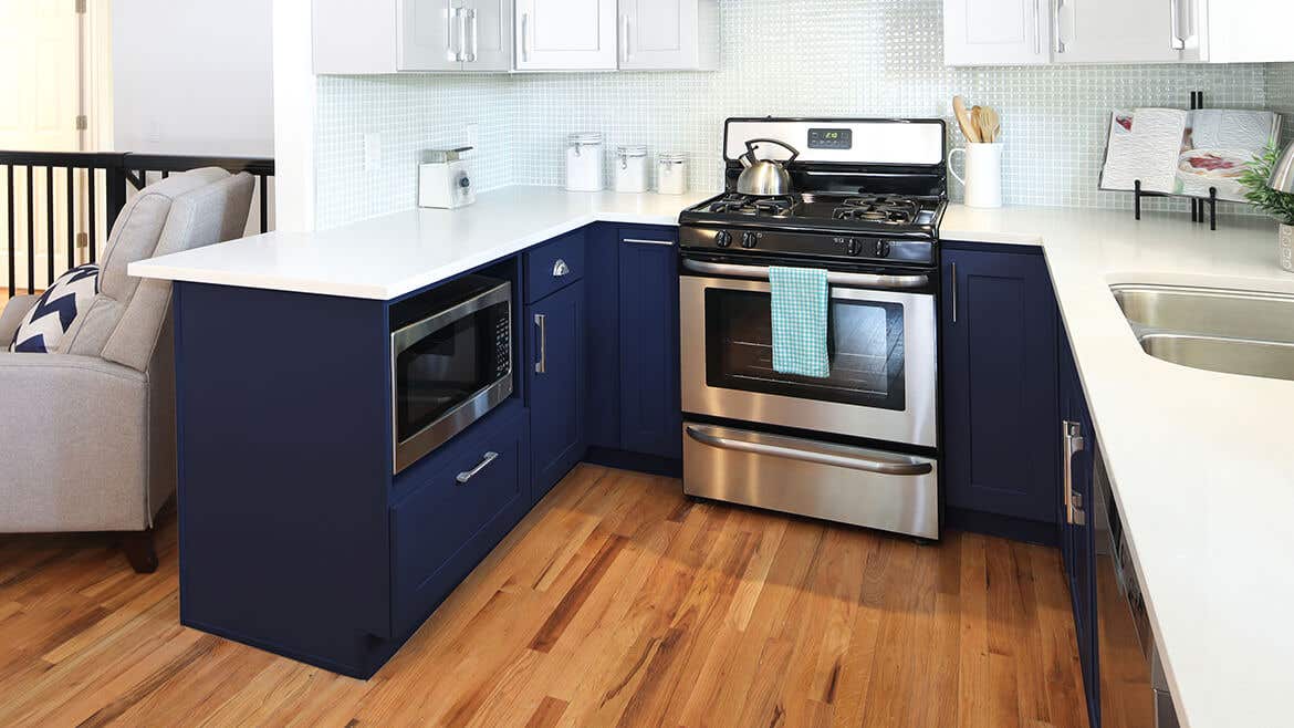 Navy Blue Shaker Kitchen Cabinets