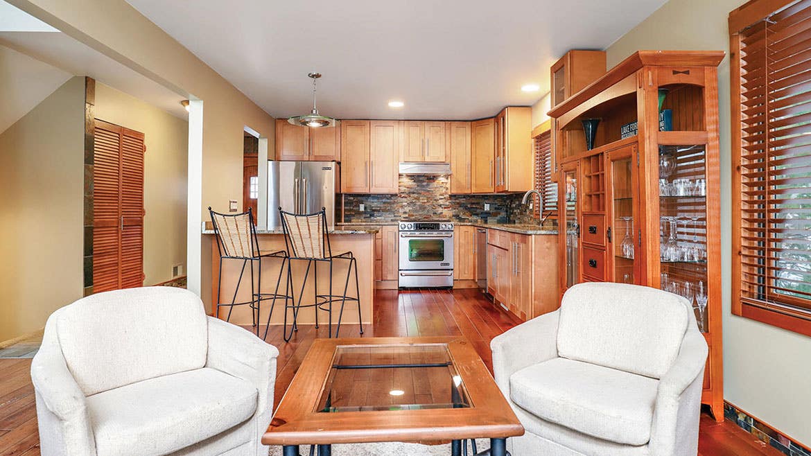 Pantry and Oven Cabinets 