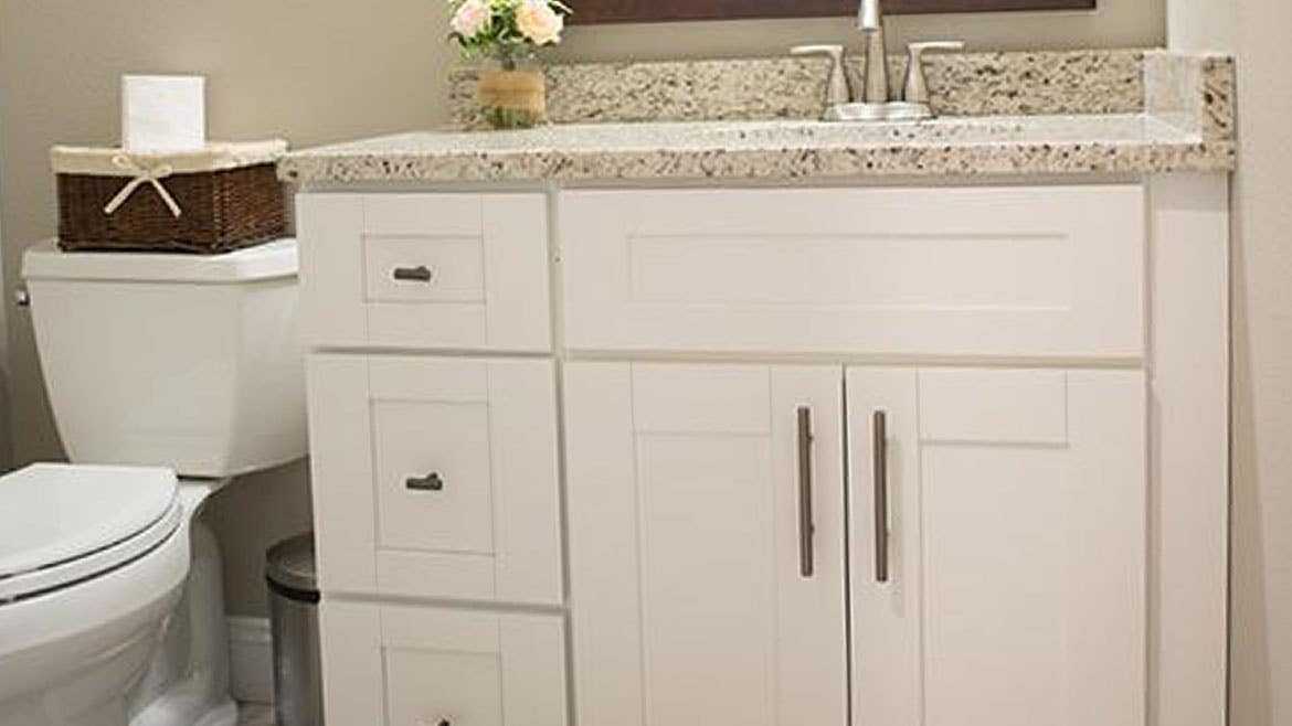 Shaker White Kitchen Cabinets