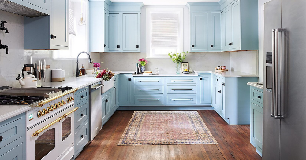 Kitchens With Blue Cabinets, What Color Countertops Go With Blue Cabinets