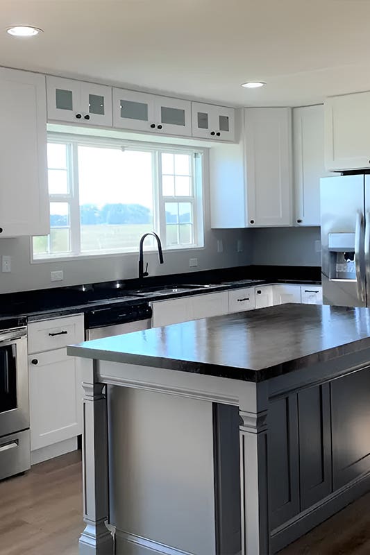 Why Black and White Shaker Kitchens Will Never Go Out of Style