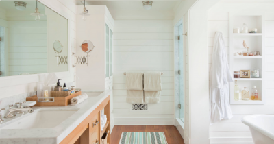 8 Shiplap Bathroom Wall Ideas & Designs- Tips and Tricks 