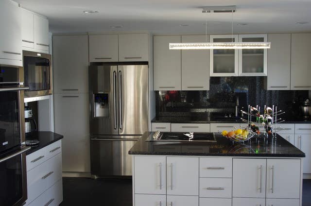 Choosing A Cabinet Color