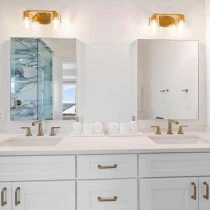 Colorado White Shaker Bath Vanities