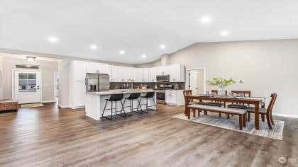 Craftsman White Shaker