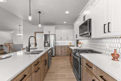 Craftsman White Shaker