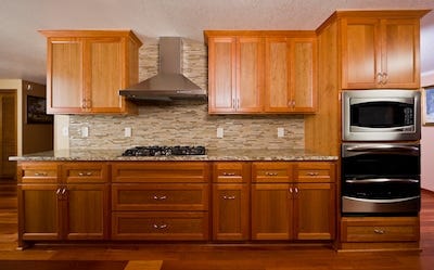 Install cabinets holidays - Lily Ann Cabinets