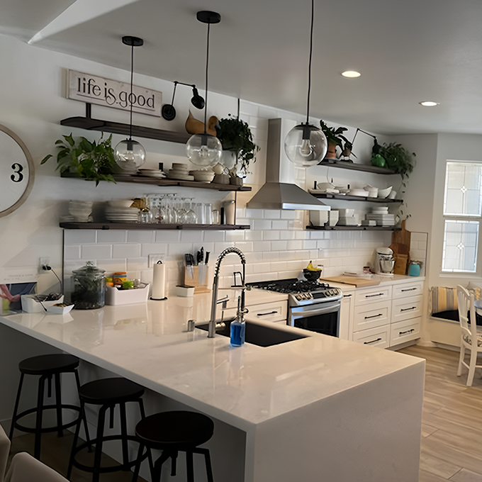 White Shaker Elite Kitchen Cabinets