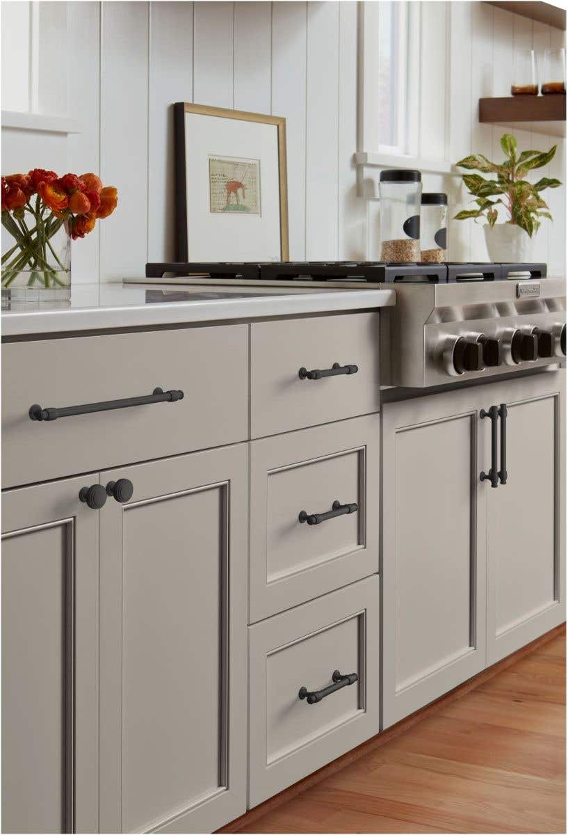 Kitchens With Shaker Cabinets, Handles For Shaker Kitchen Cabinets
