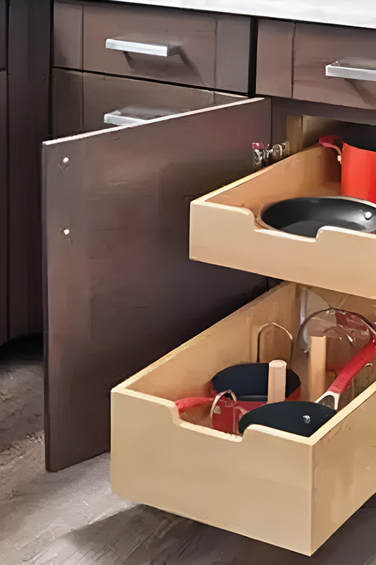 Deep Drawers for Pots and Pans