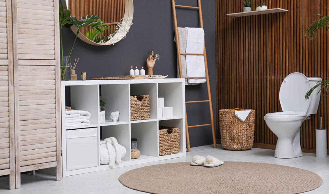 Accent wall with storage