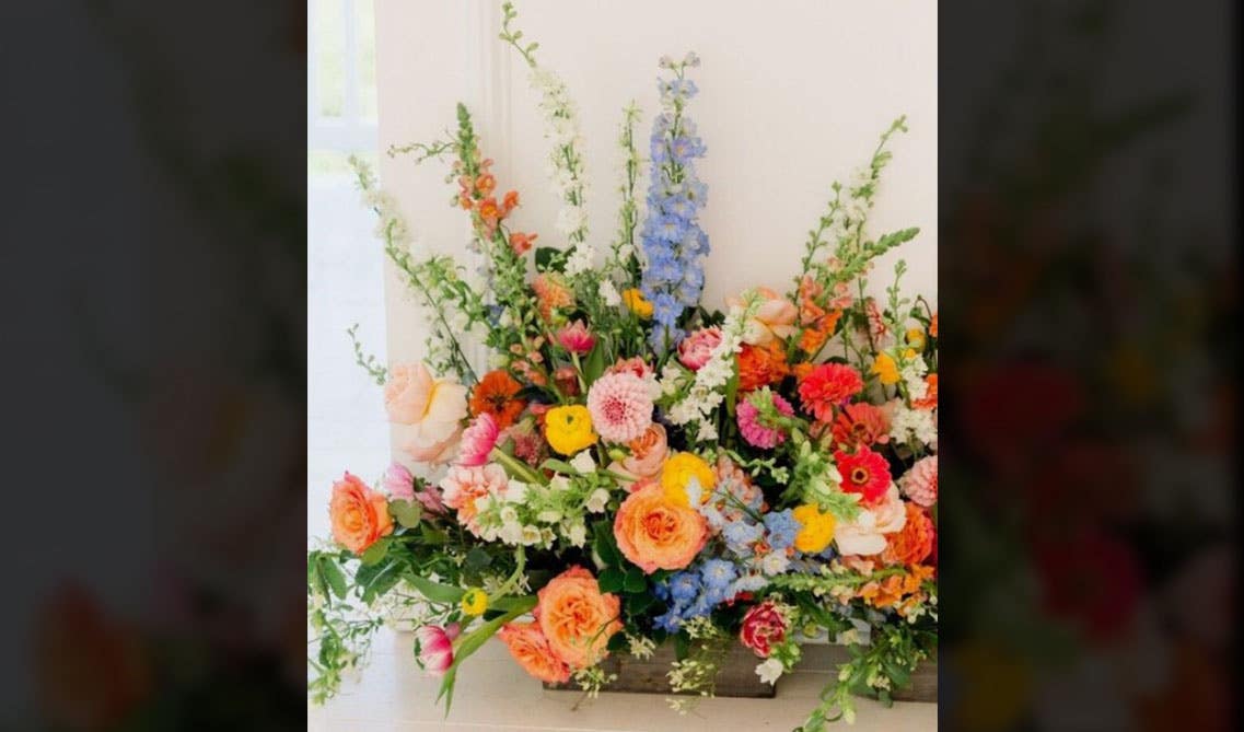 Colorful Spring flower arrangement