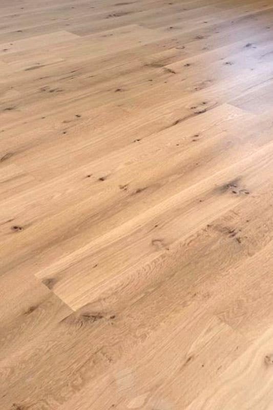 Kitchen hardwood flooring 