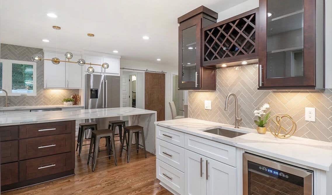 Coastal Kitchen Ideas with White and Blue Shaker Cabinets