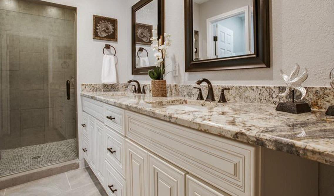 Modern double-sink bathroom vanity with 2 mirror design
