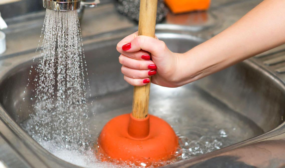 Unclog kitchen sink diy hotsell