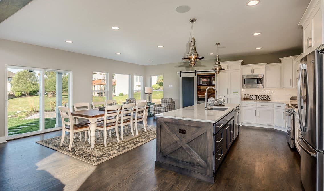 Charming spacious Kitchen with seamlessly integrates dining area 