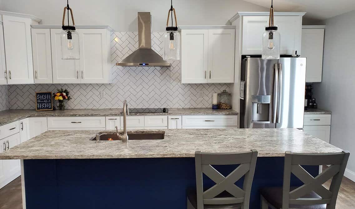 4 Things To Consider When Choosing a Kitchen Backsplash Tile