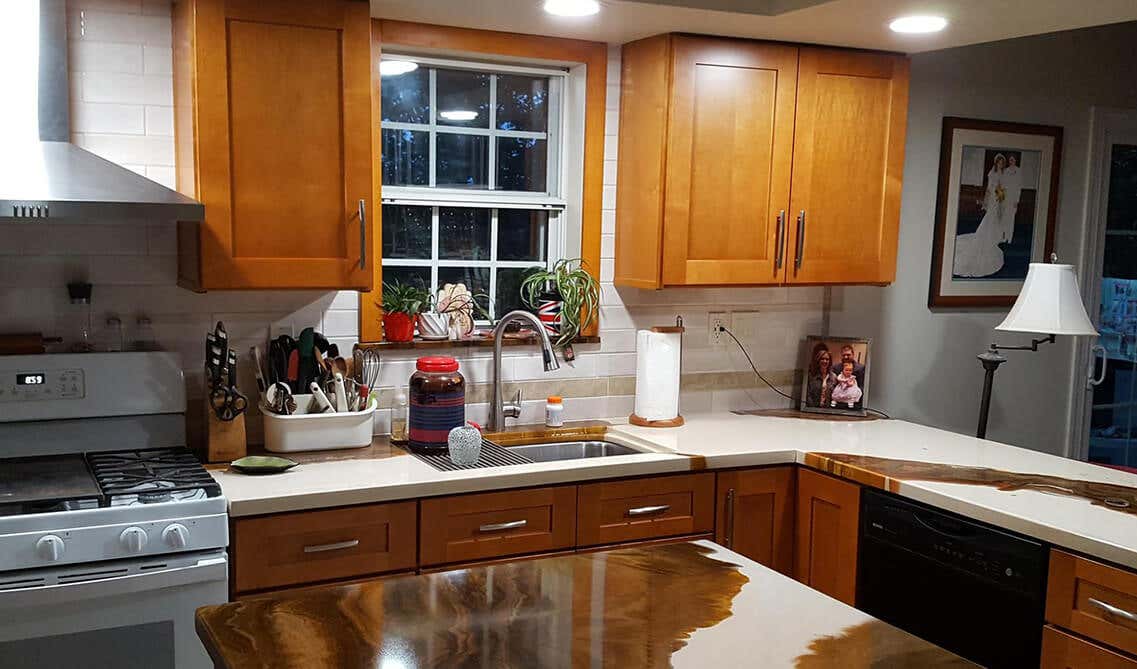 Consider Using Shaker Cinnamon kitchen cabinet