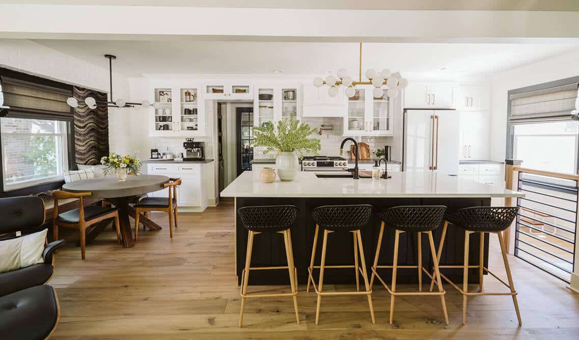 White Shaker cabinets with black hardware 