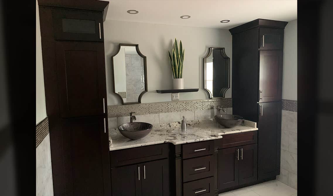 Bathroom vanity cabinets