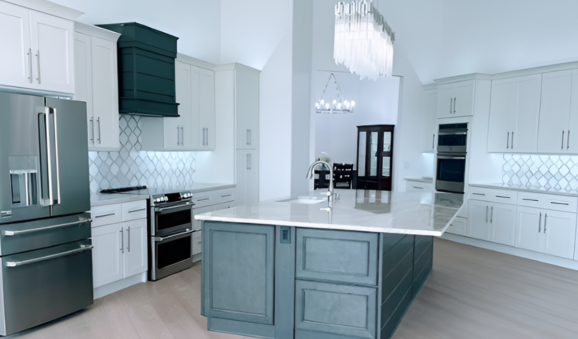 Colorado White Shaker kitchen cabinets