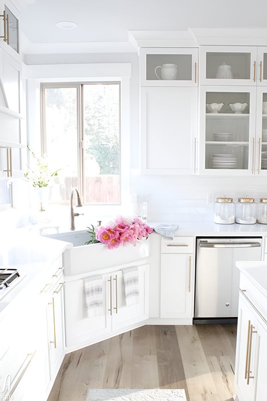 Corner Sink Cabinet Layout Ideas