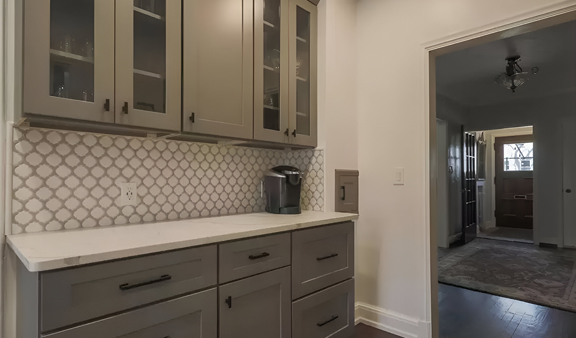 Grey Shaker Elite cabinet