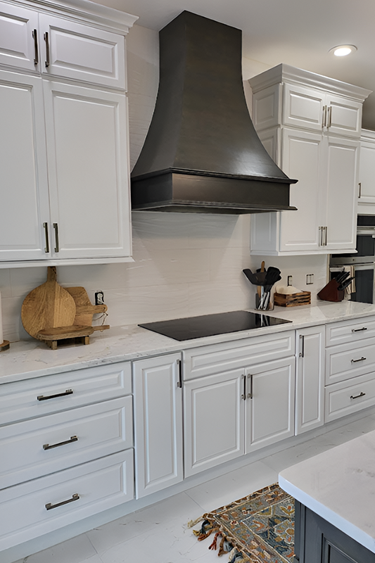 Key Largo White kitchen cabinets