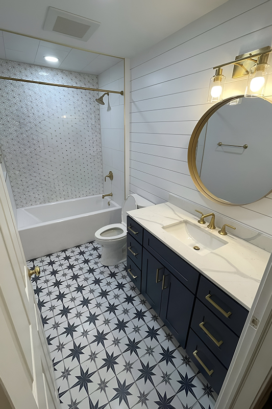 Navy Blue Shaker bathroom Cabinets