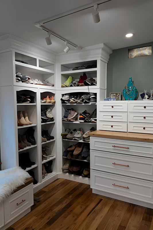 Pull-Out Drawers