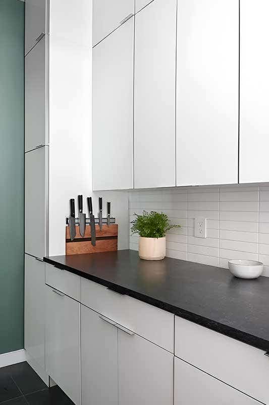 Right Cabinet Style for Your Kitchen