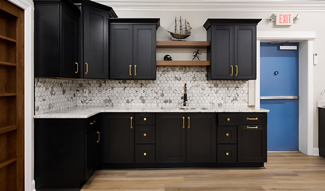 Trending Kitchen Cabinet Colors for 2025