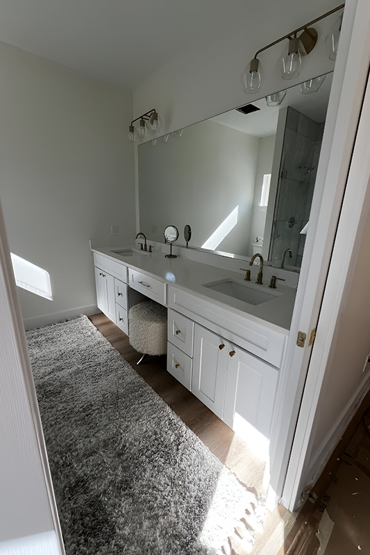 White Shaker Elite cabinet