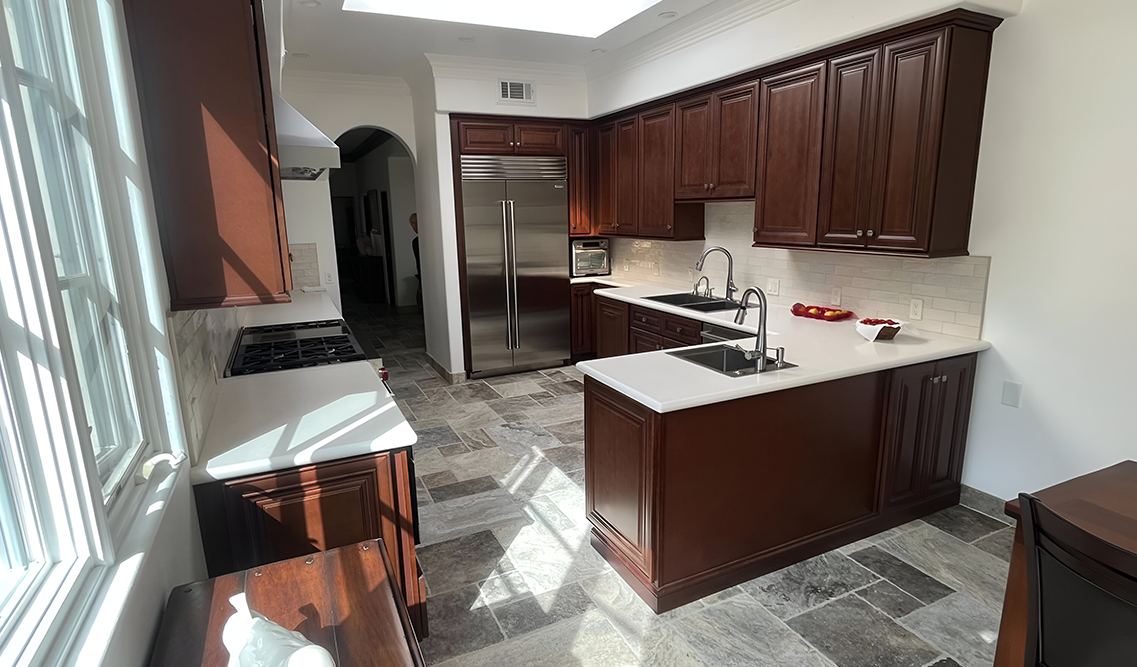 charleston_saddle_kitchen_cabinets