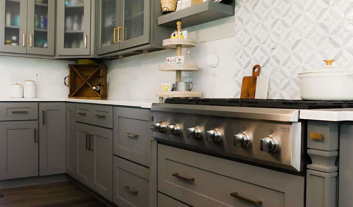 grey-shaker-elite-kitchen-cabinets