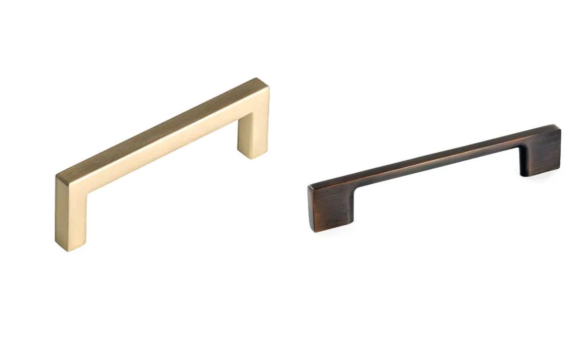 Mixing and Matching Cabinet Hardware